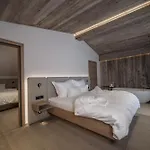 Alpvita Piz Tasna Отель 4*